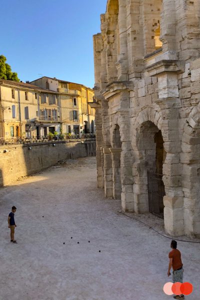 Arles, Petanquespieler Amphitheater