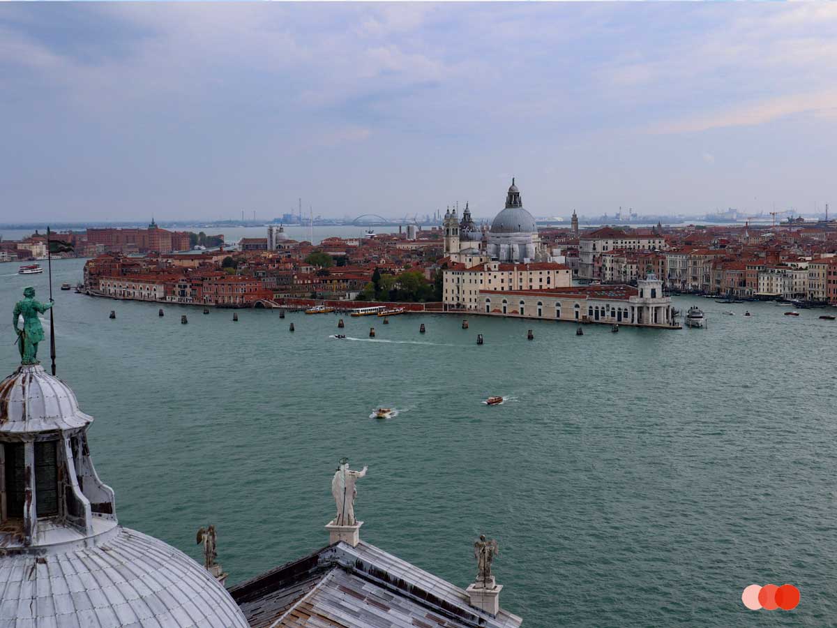 Blick auf Venedig und den Kanal