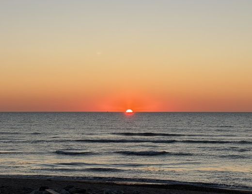 Sonnenuntergang an der dänischen Nordseeküste